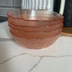 Set of 4 vintage pink Arcoroc Rosaline rose bowls